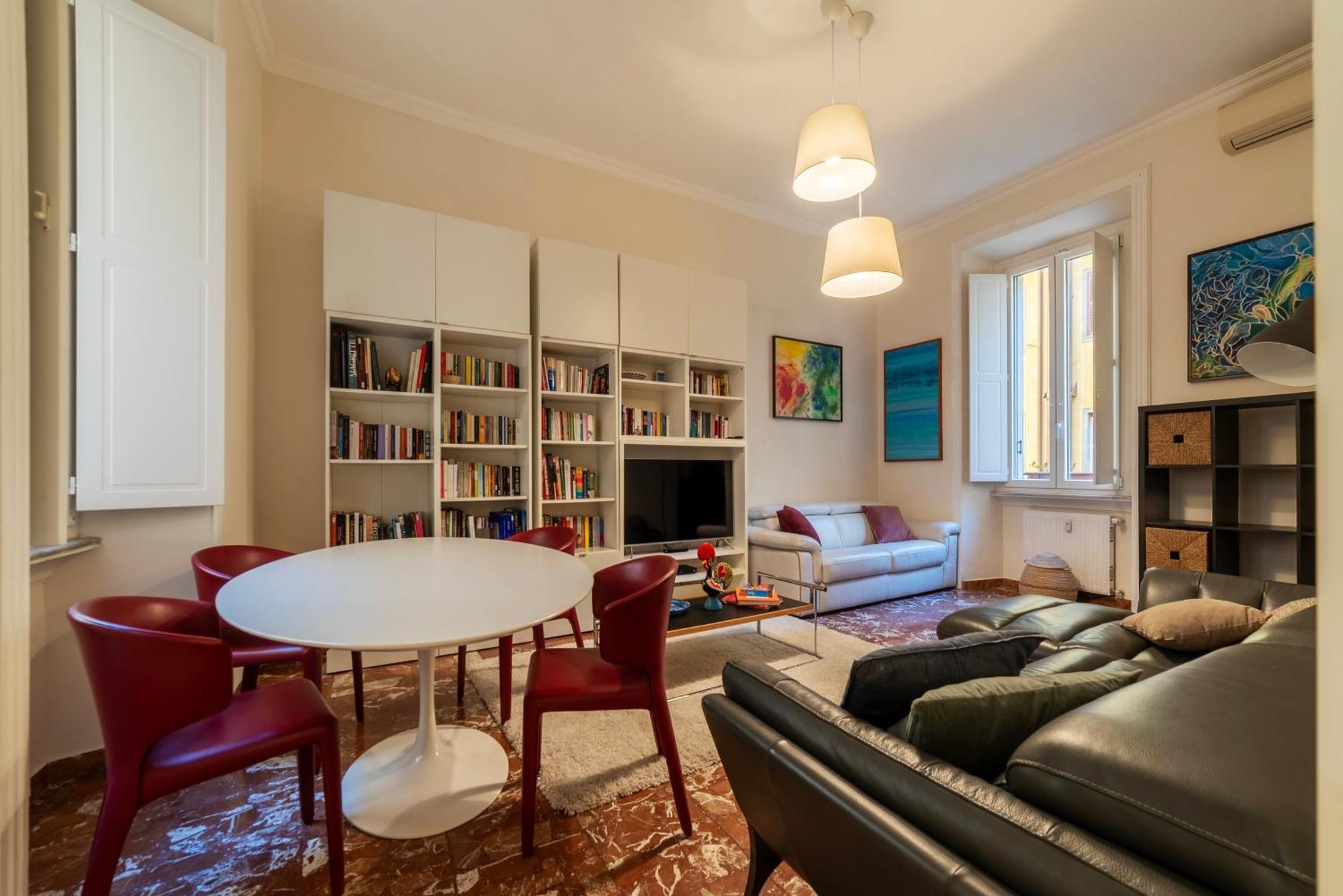 Joivy Charming 3br Flat Near The Vatican Appartamento